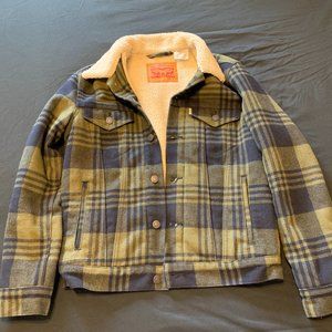Levi's Trucker Jacket, Plaid Blue and Green, Sherpa Lined, Mens, Size Small